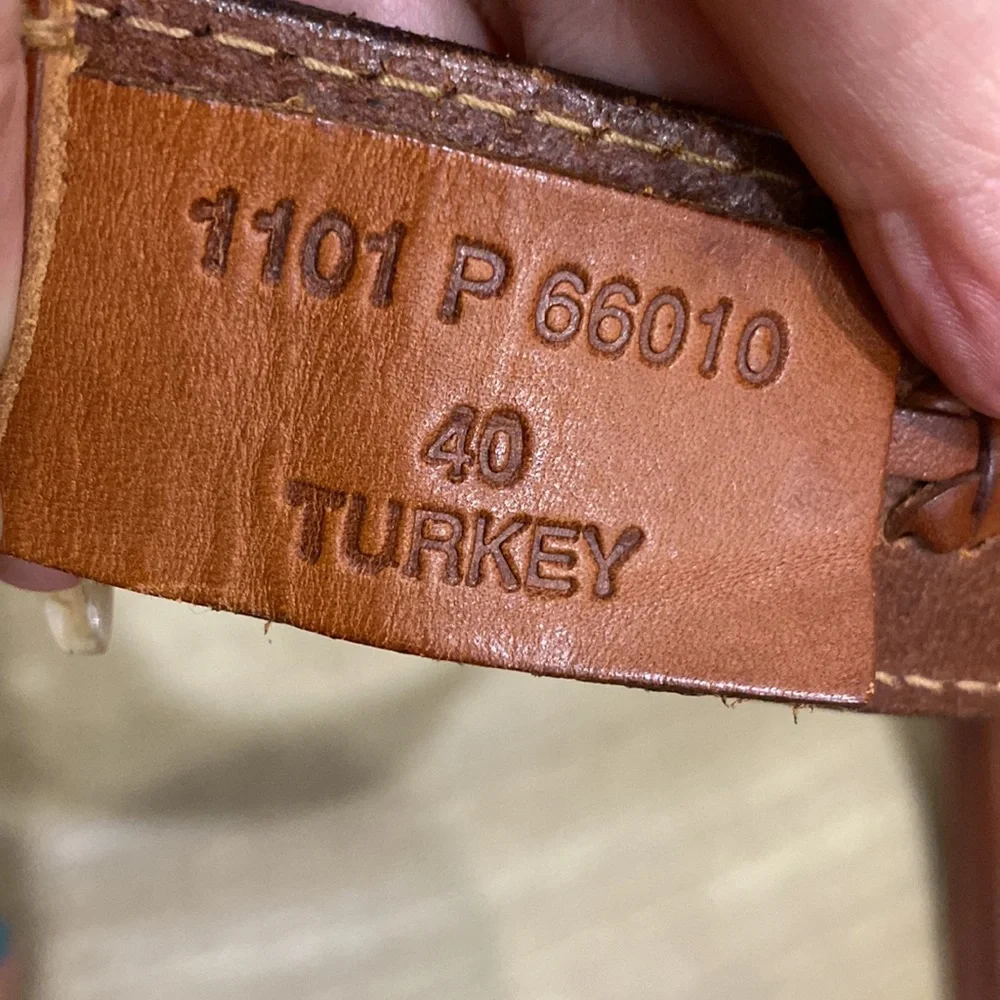 Vintage Leather Belt Made in Turkey \ Solid Brass Buckle and Embellishments - Picture 4 of 6